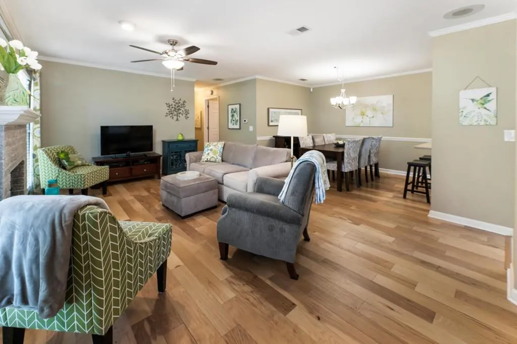 312 Hollyfax Circle, Atlanta, Georgia 30328, 2 Bedrooms Bedrooms, ,2 BathroomsBathrooms,Residential,Sold,312 Hollyfax Circle,6863128 312 Hollyfax Circle, Atlanta, Georgia 30328, 2 Bedrooms Bedrooms, ,2 BathroomsBathrooms,Residential,Sold,312 Hollyfax Circle,6863128