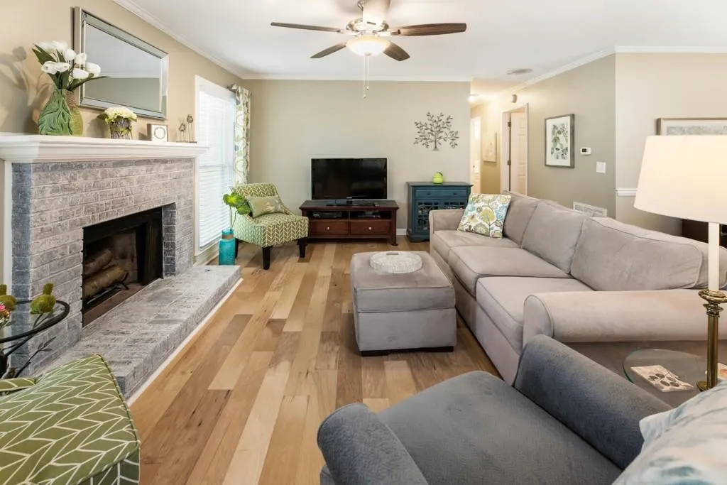 312 Hollyfax Circle, Atlanta, Georgia 30328, 2 Bedrooms Bedrooms, ,2 BathroomsBathrooms,Residential,Sold,312 Hollyfax Circle,6863128 312 Hollyfax Circle, Atlanta, Georgia 30328, 2 Bedrooms Bedrooms, ,2 BathroomsBathrooms,Residential,Sold,312 Hollyfax Circle,6863128