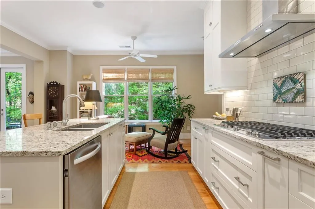 337 Riversedge Drive, Atlanta, Georgia 30339, 4 Bedrooms Bedrooms, ,4 BathroomsBathrooms,Residential,Sold,337 Riversedge Drive,7036363