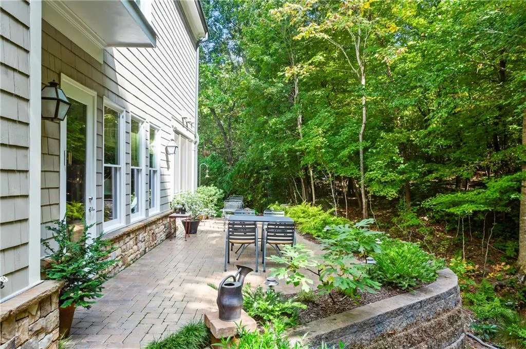 337 Riversedge Drive, Atlanta, Georgia 30339, 4 Bedrooms Bedrooms, ,4 BathroomsBathrooms,Residential,Sold,337 Riversedge Drive,7036363
