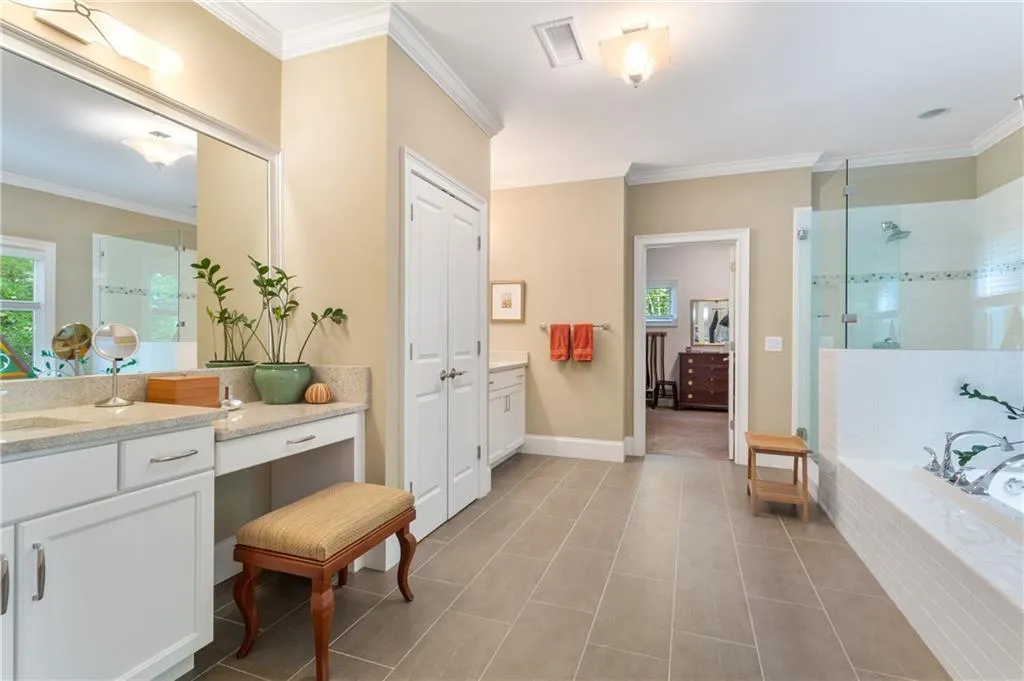 337 Riversedge Drive, Atlanta, Georgia 30339, 4 Bedrooms Bedrooms, ,4 BathroomsBathrooms,Residential,Sold,337 Riversedge Drive,7036363