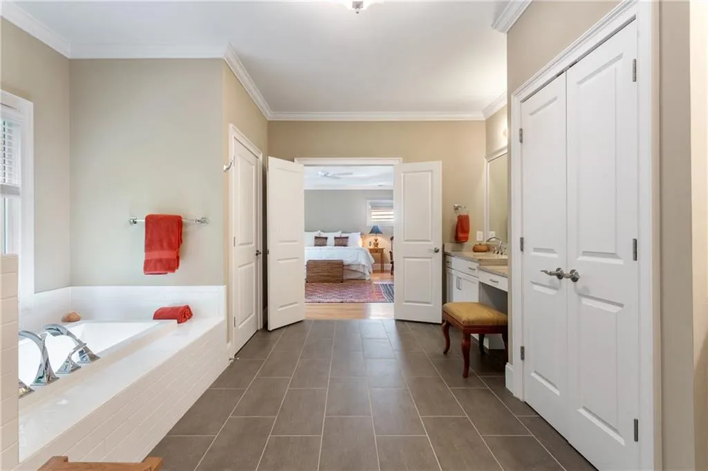 337 Riversedge Drive, Atlanta, Georgia 30339, 4 Bedrooms Bedrooms, ,4 BathroomsBathrooms,Residential,Sold,337 Riversedge Drive,7036363