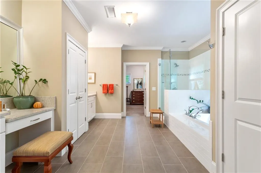 337 Riversedge Drive, Atlanta, Georgia 30339, 4 Bedrooms Bedrooms, ,4 BathroomsBathrooms,Residential,Sold,337 Riversedge Drive,7036363