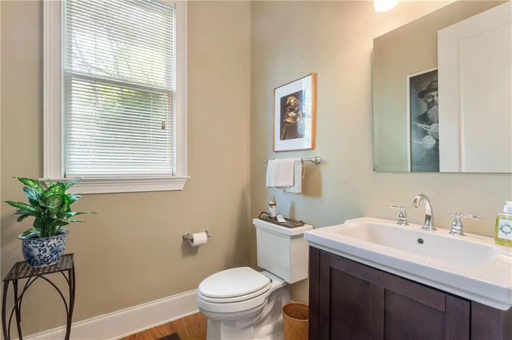 337 Riversedge Drive, Atlanta, Georgia 30339, 4 Bedrooms Bedrooms, ,4 BathroomsBathrooms,Residential,Sold,337 Riversedge Drive,7036363