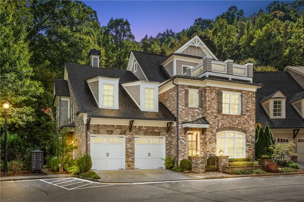 337 Riversedge Drive, Atlanta, Georgia 30339, 4 Bedrooms Bedrooms, ,4 BathroomsBathrooms,Residential,Sold,337 Riversedge Drive,7036363