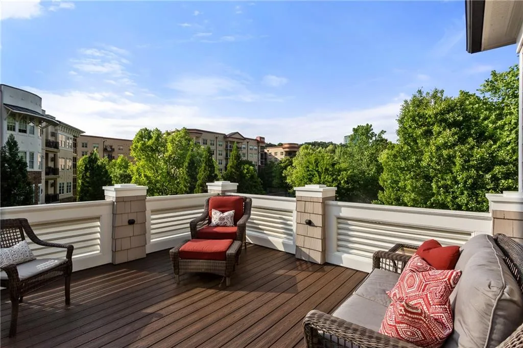 337 Riversedge Drive, Atlanta, Georgia 30339, 4 Bedrooms Bedrooms, ,4 BathroomsBathrooms,Residential,Sold,337 Riversedge Drive,7036363