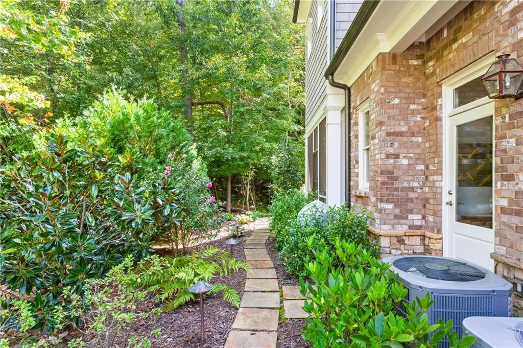 337 Riversedge Drive, Atlanta, Georgia 30339, 4 Bedrooms Bedrooms, ,4 BathroomsBathrooms,Residential,Sold,337 Riversedge Drive,7036363