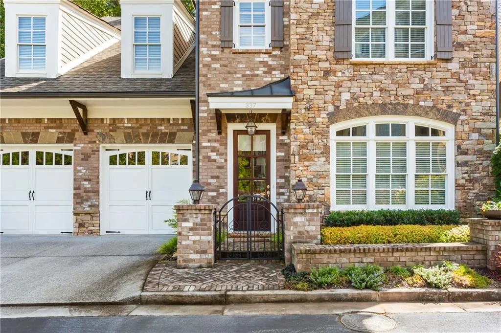 337 Riversedge Drive, Atlanta, Georgia 30339, 4 Bedrooms Bedrooms, ,4 BathroomsBathrooms,Residential,Sold,337 Riversedge Drive,7036363
