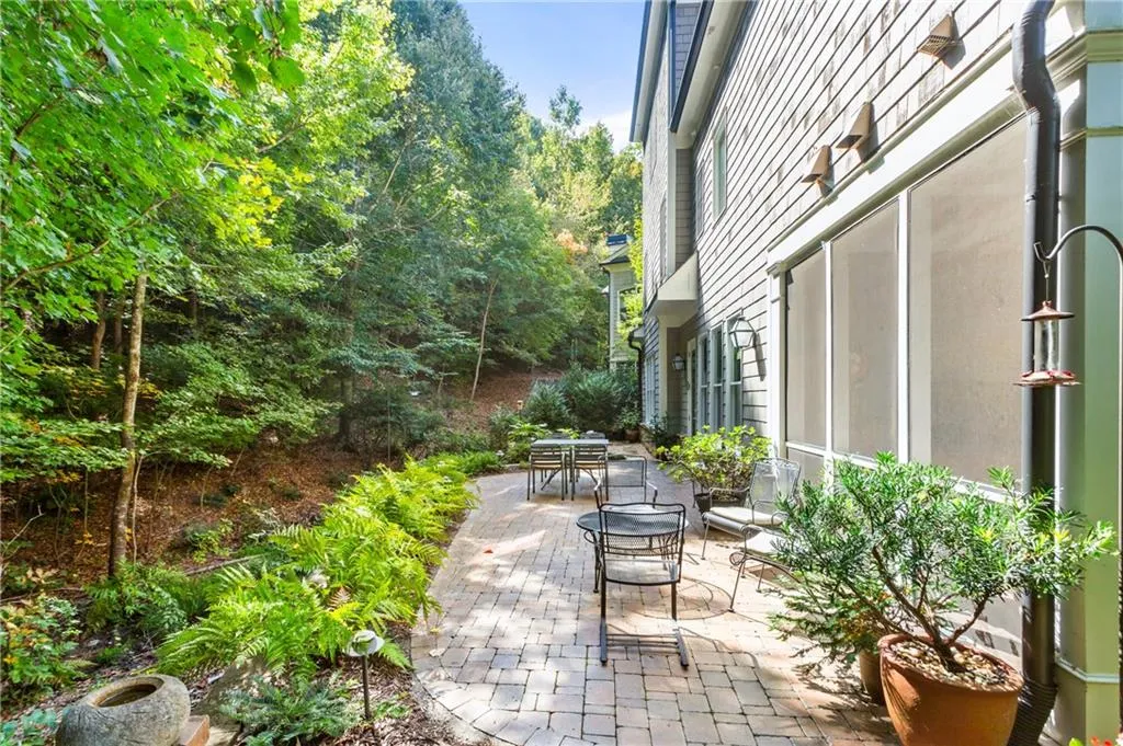 337 Riversedge Drive, Atlanta, Georgia 30339, 4 Bedrooms Bedrooms, ,4 BathroomsBathrooms,Residential,Sold,337 Riversedge Drive,7036363