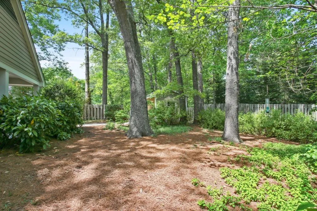5585 Whitner Drive, Atlanta, Georgia 30327, 6 Bedrooms Bedrooms, ,3 BathroomsBathrooms,Residential,Sold,5585 Whitner Drive,5681457