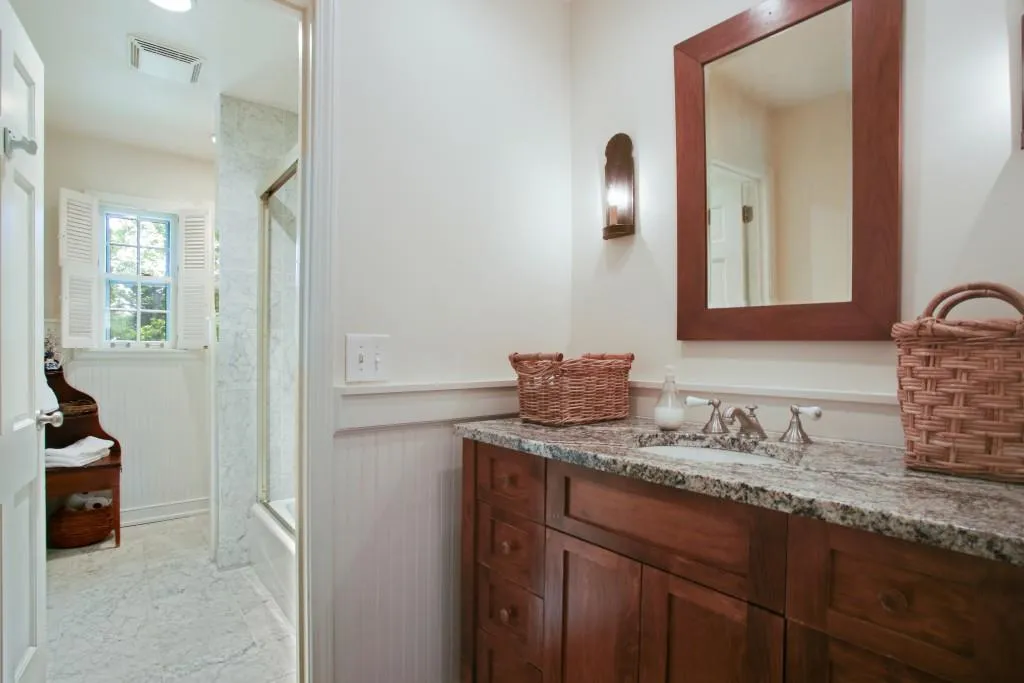 5585 Whitner Drive, Atlanta, Georgia 30327, 6 Bedrooms Bedrooms, ,3 BathroomsBathrooms,Residential,Sold,5585 Whitner Drive,5681457