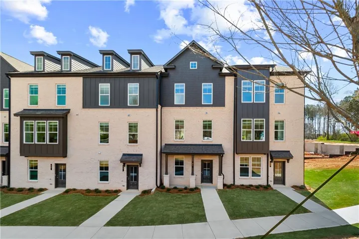 2612 Daybreak Lane, Newnan, Georgia 30265