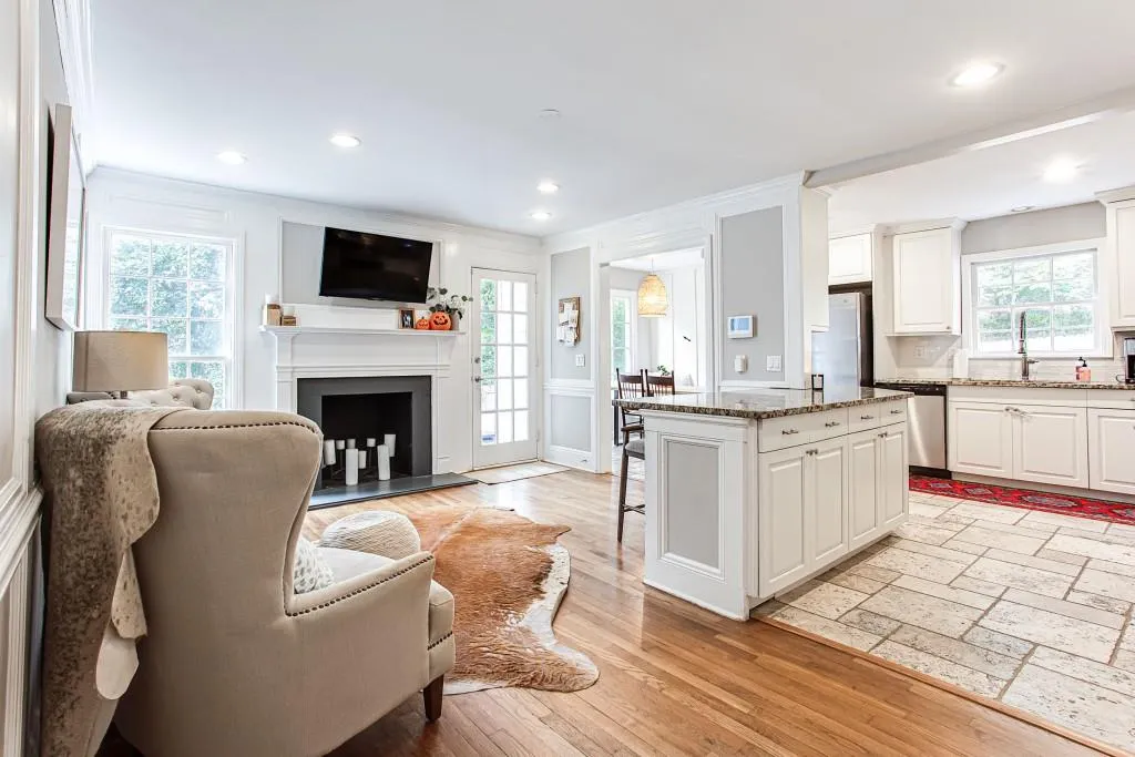 6740 Wright Road, Atlanta, Georgia 30328, 4 Bedrooms Bedrooms, ,3 BathroomsBathrooms,Residential,Sold,6740 Wright Road,7129197