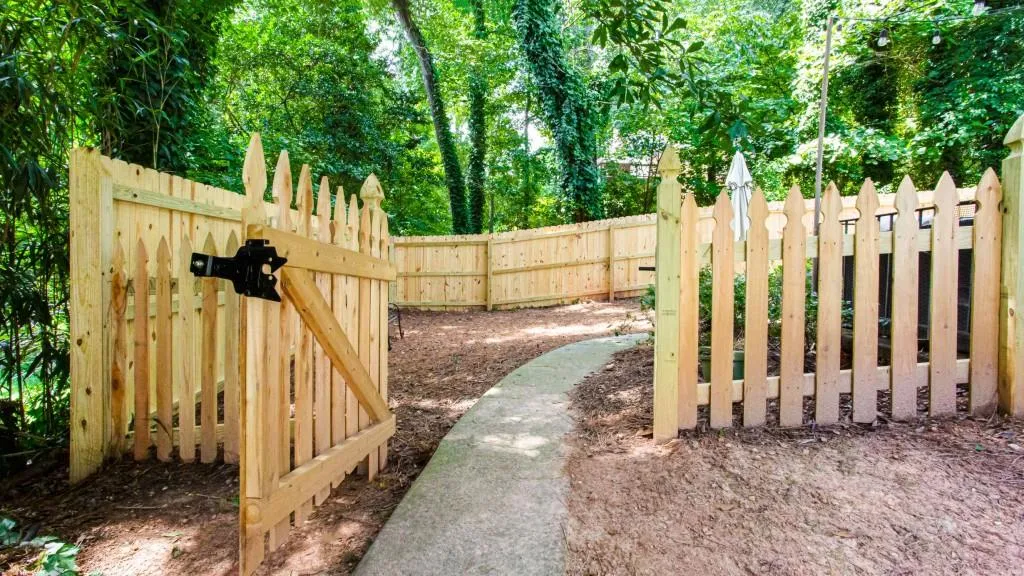 6740 Wright Road, Atlanta, Georgia 30328, 4 Bedrooms Bedrooms, ,3 BathroomsBathrooms,Residential,Sold,6740 Wright Road,7129197