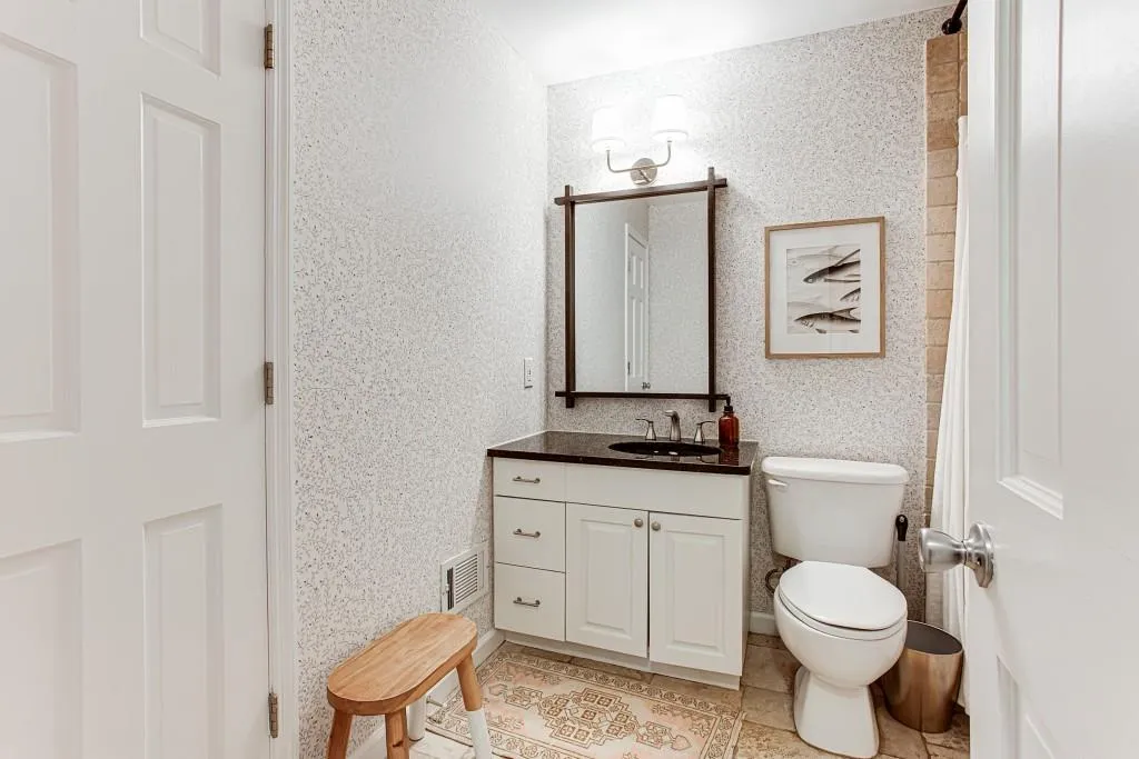 6740 Wright Road, Atlanta, Georgia 30328, 4 Bedrooms Bedrooms, ,3 BathroomsBathrooms,Residential,Sold,6740 Wright Road,7129197