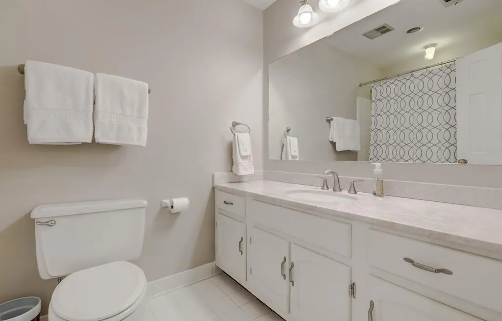 520 The North Chace, Atlanta, Georgia 30328, 3 Bedrooms Bedrooms, ,2 BathroomsBathrooms,Residential,Sold,520 The North Chace,6526420