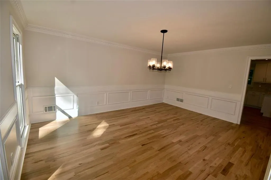 5000 Willow Bluff Drive, Atlanta, Georgia 30350, 7 Bedrooms Bedrooms, ,4 BathroomsBathrooms,Residential,Sold,5000 Willow Bluff Drive,7211084
