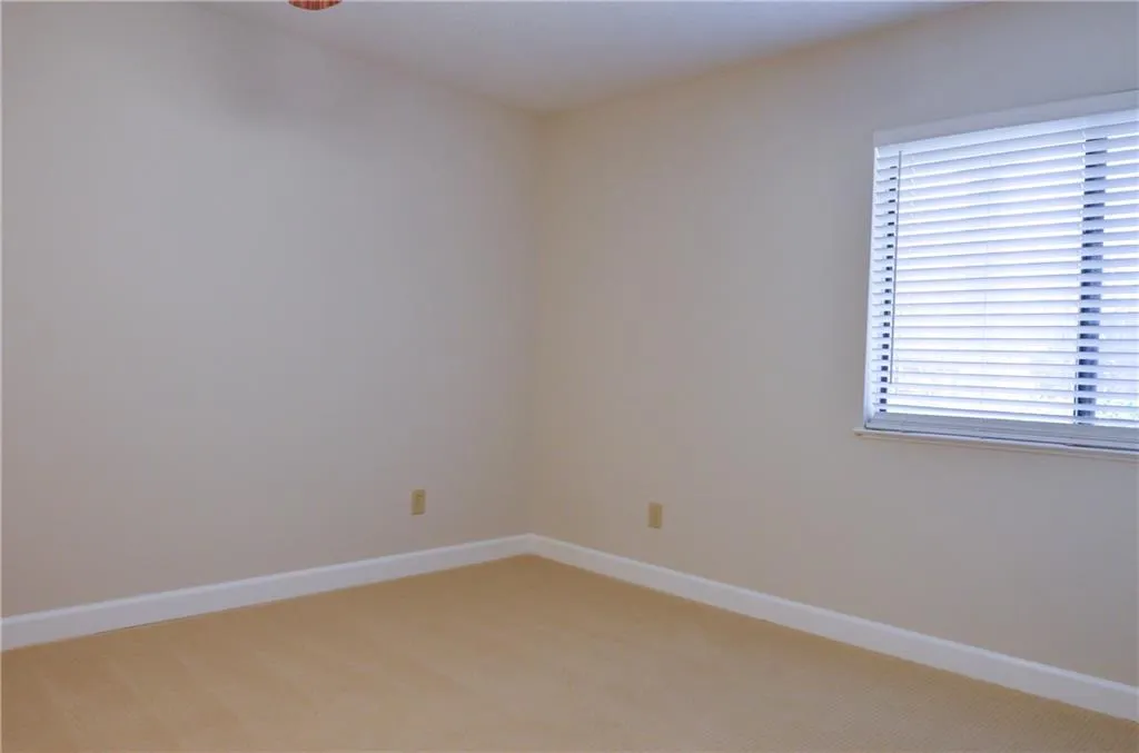 1609 Wingate Way, Sandy Springs, Georgia 30350, 2 Bedrooms Bedrooms, ,2 BathroomsBathrooms,Residential,Sold,1609 Wingate Way,7188443