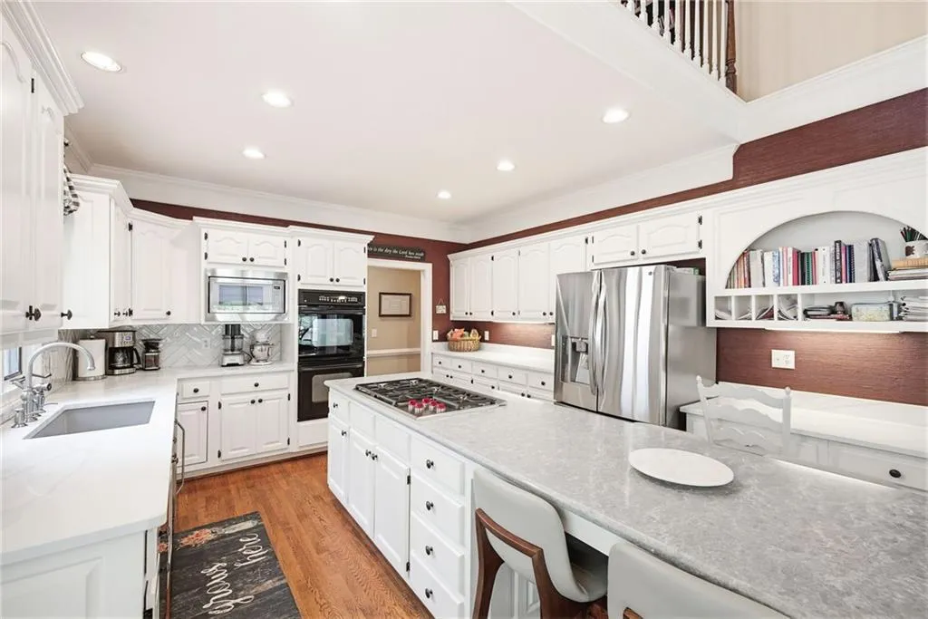 5100 Falcon Chase Lane, Atlanta, Georgia 30342, 4 Bedrooms Bedrooms, ,4 BathroomsBathrooms,Residential,For Sale,5100 Falcon Chase Lane,7752820