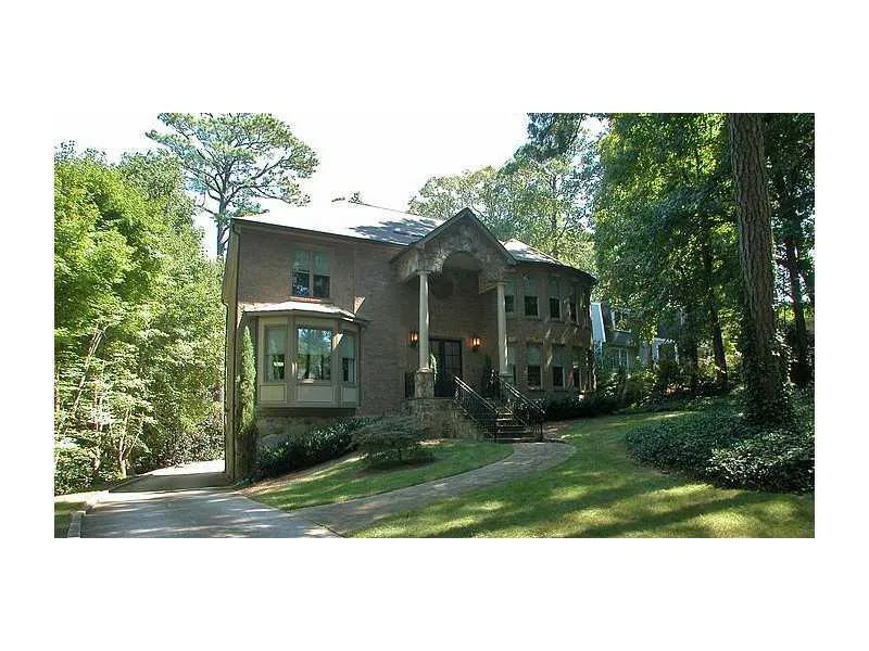 4201 Wieuca Road Ne, Atlanta, Georgia 30342, 5 Bedrooms Bedrooms, ,5 BathroomsBathrooms,Residential,Sold,4201 Wieuca Road Ne,5345153