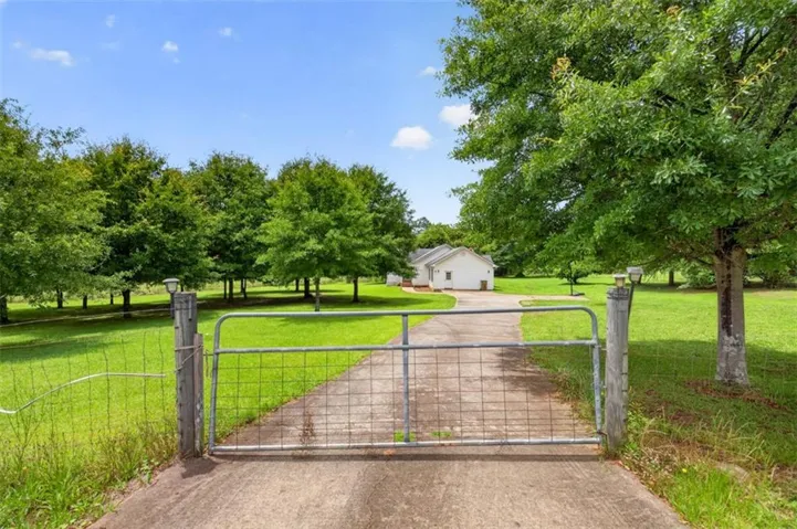 602 Pendergrass Road, Winder, Georgia 30680
