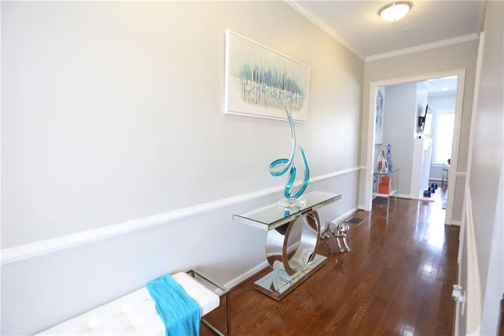 914 Acadiana Drive, Atlanta, Georgia 30328, 3 Bedrooms Bedrooms, ,2 BathroomsBathrooms,Residential,Sold,914 Acadiana Drive,6876792