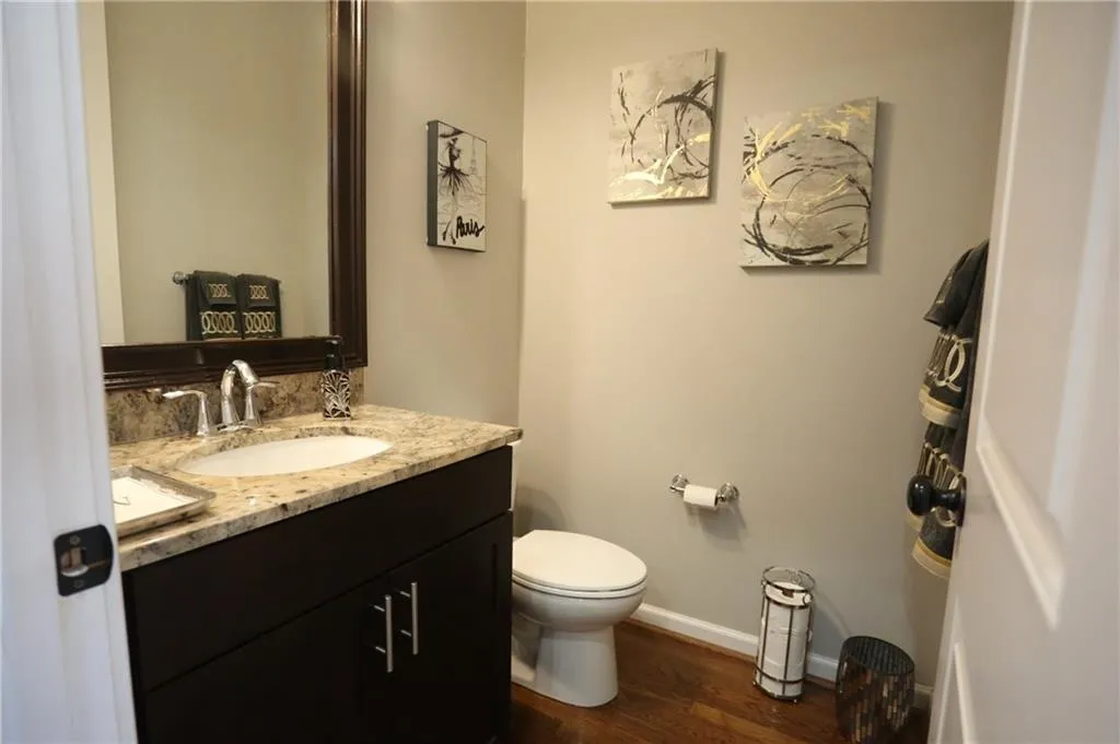 914 Acadiana Drive, Atlanta, Georgia 30328, 3 Bedrooms Bedrooms, ,2 BathroomsBathrooms,Residential,Sold,914 Acadiana Drive,6876792