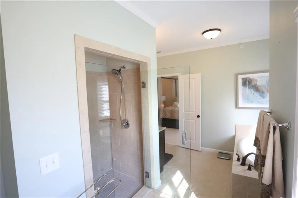 914 Acadiana Drive, Atlanta, Georgia 30328, 3 Bedrooms Bedrooms, ,2 BathroomsBathrooms,Residential,Sold,914 Acadiana Drive,6876792