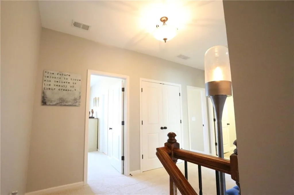 914 Acadiana Drive, Atlanta, Georgia 30328, 3 Bedrooms Bedrooms, ,2 BathroomsBathrooms,Residential,Sold,914 Acadiana Drive,6876792