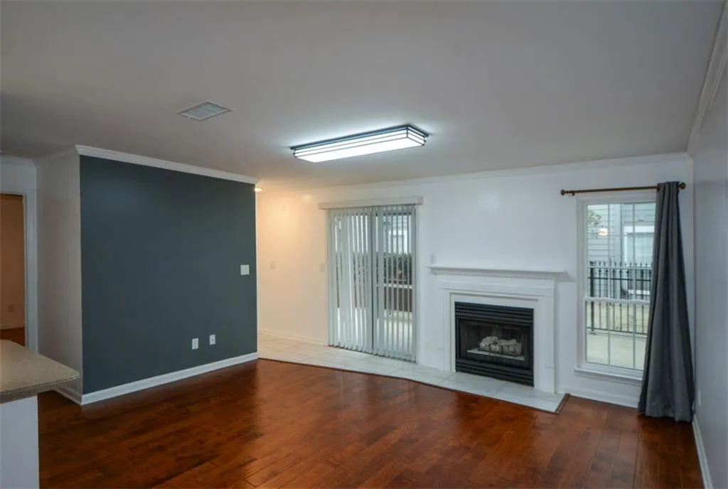 313 Granville Court, Sandy Springs, Georgia 30328, 2 Bedrooms Bedrooms, ,2 BathroomsBathrooms,Residential,Sold,313 Granville Court,7157545