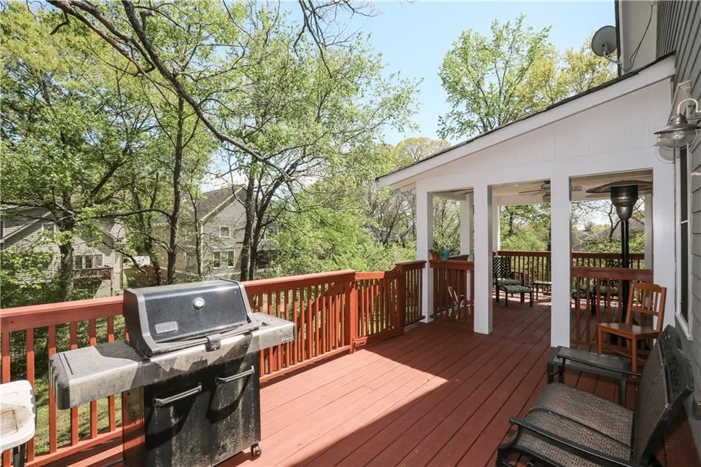 1759 Marietta Road Nw, Atlanta, Georgia 30318, 5 Bedrooms Bedrooms, ,2 BathroomsBathrooms,Residential,Sold,1759 Marietta Road Nw,5992714