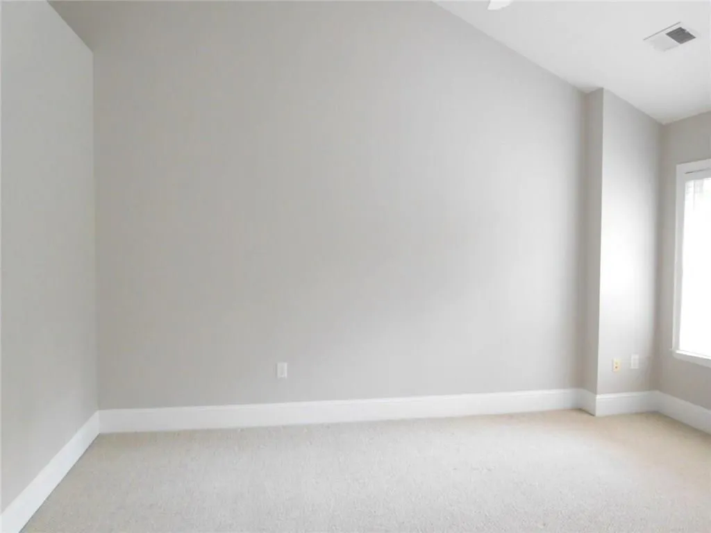 1187 Glenridge Place Unit 1187, Sandy Springs, Georgia 30342, 2 Bedrooms Bedrooms, ,2 BathroomsBathrooms,Residential,Sold,1187 Glenridge Place Unit 1187,5753185