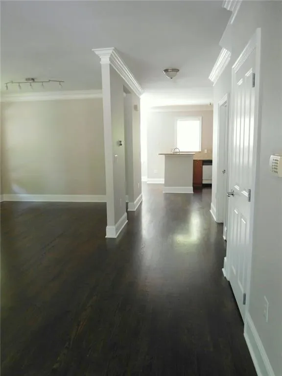 1187 Glenridge Place Unit 1187, Sandy Springs, Georgia 30342, 2 Bedrooms Bedrooms, ,2 BathroomsBathrooms,Residential,Sold,1187 Glenridge Place Unit 1187,5753185