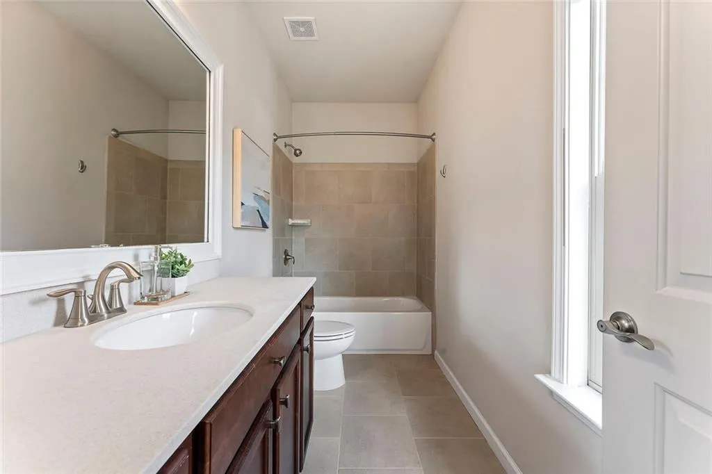 961 Thibideau Court, Sandy Springs, Georgia 30328, 3 Bedrooms Bedrooms, ,3 BathroomsBathrooms,Residential,For Sale,961 Thibideau Court,7636935
