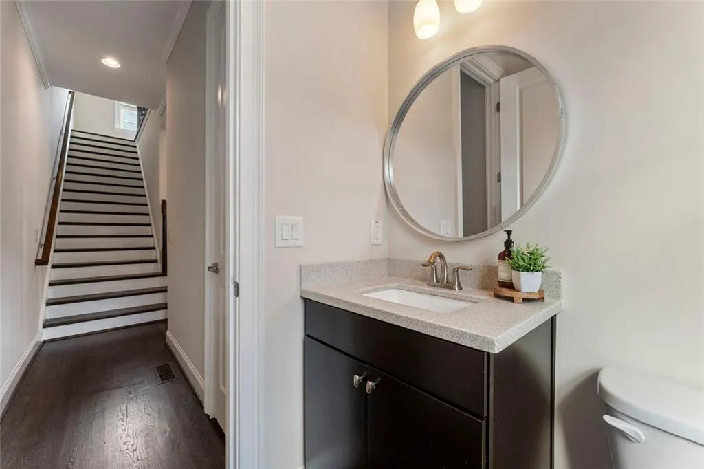 961 Thibideau Court, Sandy Springs, Georgia 30328, 3 Bedrooms Bedrooms, ,3 BathroomsBathrooms,Residential,For Sale,961 Thibideau Court,7636935