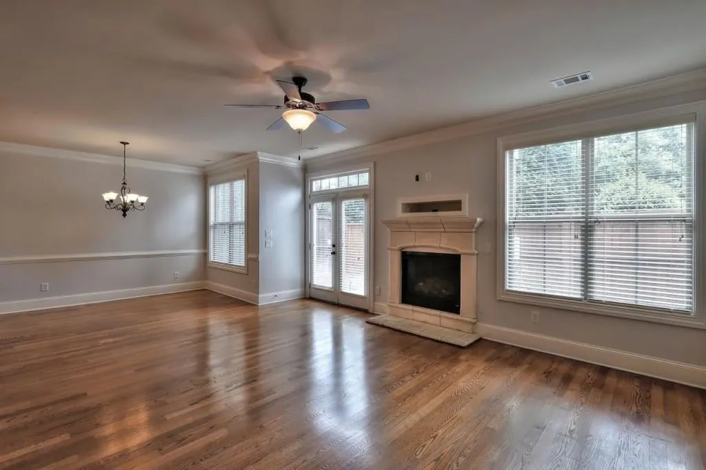 7790 Glisten Avenue Unit 288, Sandy Springs, Georgia 30328, 3 Bedrooms Bedrooms, ,2 BathroomsBathrooms,Residential,Sold,7790 Glisten Avenue Unit 288,5864860