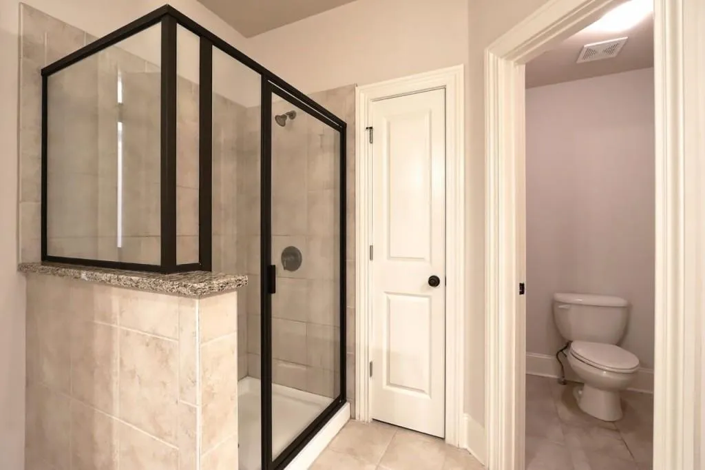 7790 Glisten Avenue Unit 288, Sandy Springs, Georgia 30328, 3 Bedrooms Bedrooms, ,2 BathroomsBathrooms,Residential,Sold,7790 Glisten Avenue Unit 288,5864860