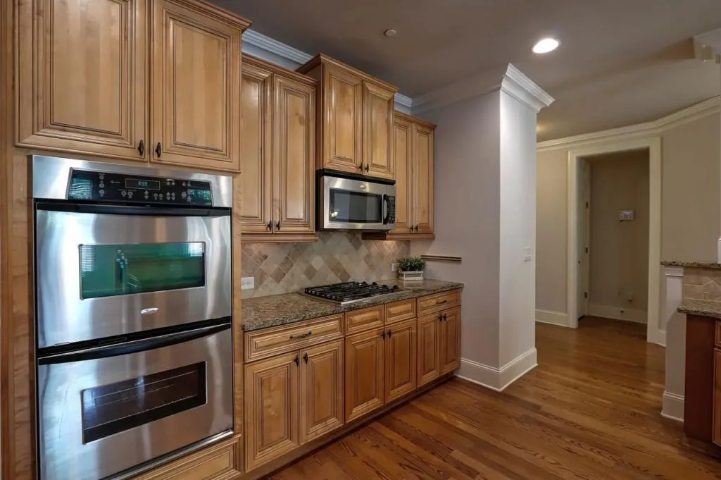 7790 Glisten Avenue Unit 288, Sandy Springs, Georgia 30328, 3 Bedrooms Bedrooms, ,2 BathroomsBathrooms,Residential,Sold,7790 Glisten Avenue Unit 288,5864860