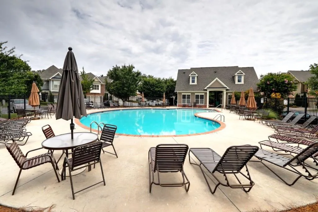 7790 Glisten Avenue Unit 288, Sandy Springs, Georgia 30328, 3 Bedrooms Bedrooms, ,2 BathroomsBathrooms,Residential,Sold,7790 Glisten Avenue Unit 288,5864860