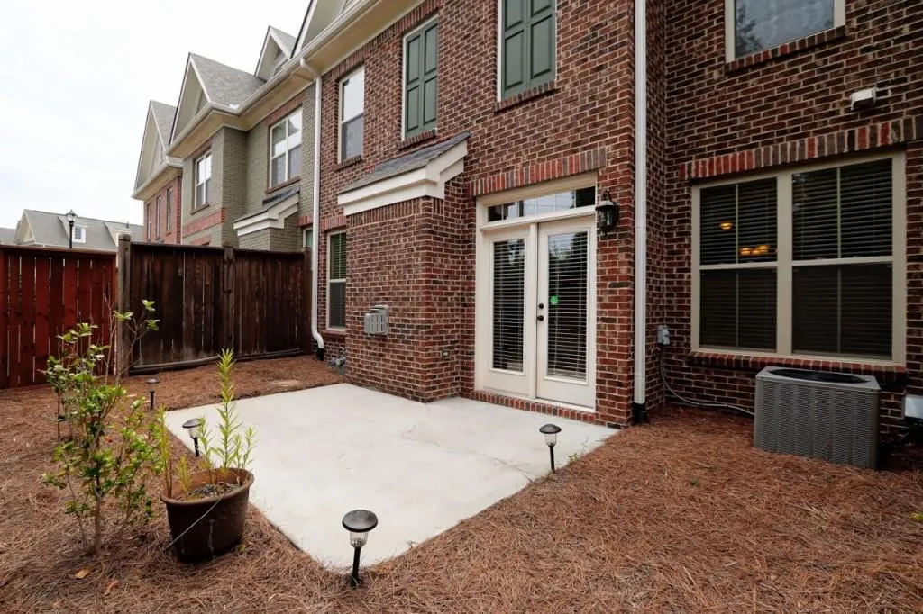 7790 Glisten Avenue Unit 288, Sandy Springs, Georgia 30328, 3 Bedrooms Bedrooms, ,2 BathroomsBathrooms,Residential,Sold,7790 Glisten Avenue Unit 288,5864860