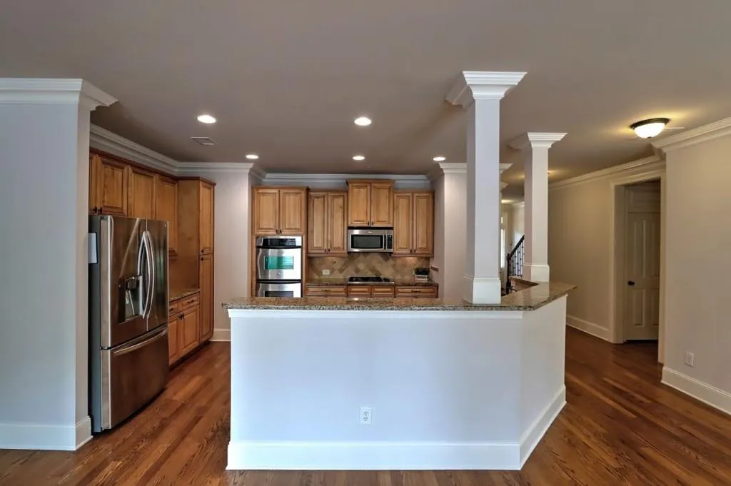 7790 Glisten Avenue Unit 288, Sandy Springs, Georgia 30328, 3 Bedrooms Bedrooms, ,2 BathroomsBathrooms,Residential,Sold,7790 Glisten Avenue Unit 288,5864860