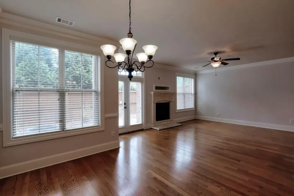 7790 Glisten Avenue Unit 288, Sandy Springs, Georgia 30328, 3 Bedrooms Bedrooms, ,2 BathroomsBathrooms,Residential,Sold,7790 Glisten Avenue Unit 288,5864860