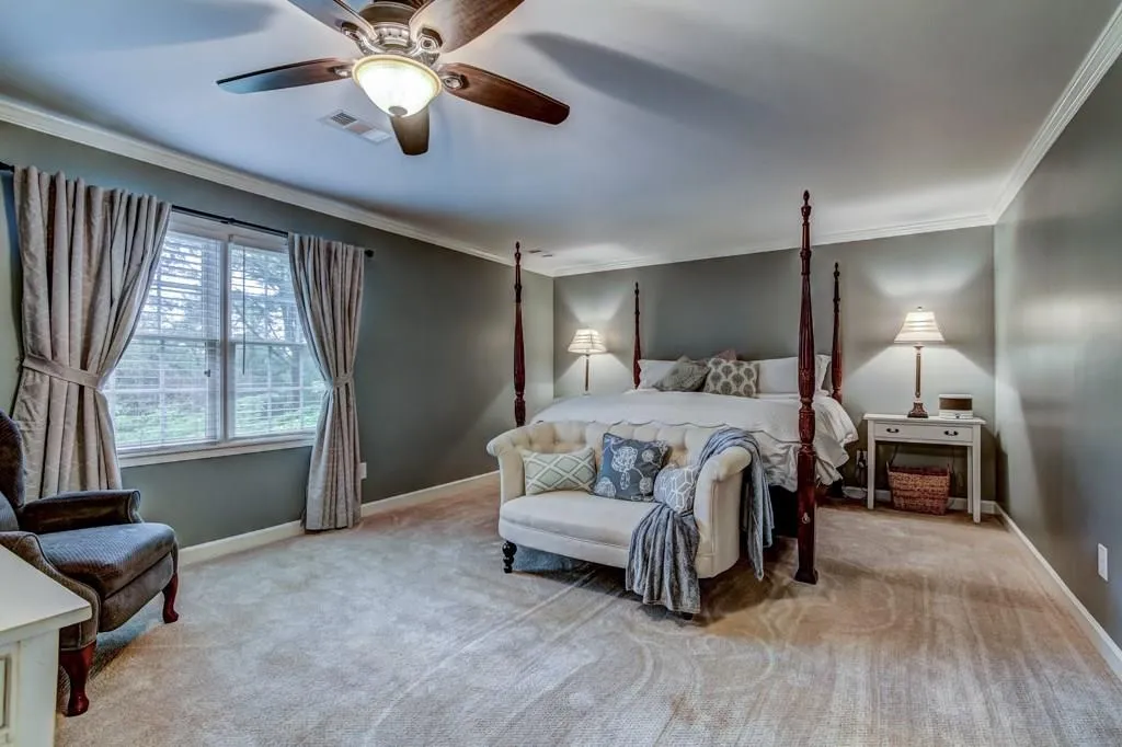 195 Northglenn Court, Atlanta, Georgia 30342, 4 Bedrooms Bedrooms, ,4 BathroomsBathrooms,Residential,Sold,195 Northglenn Court,5843566