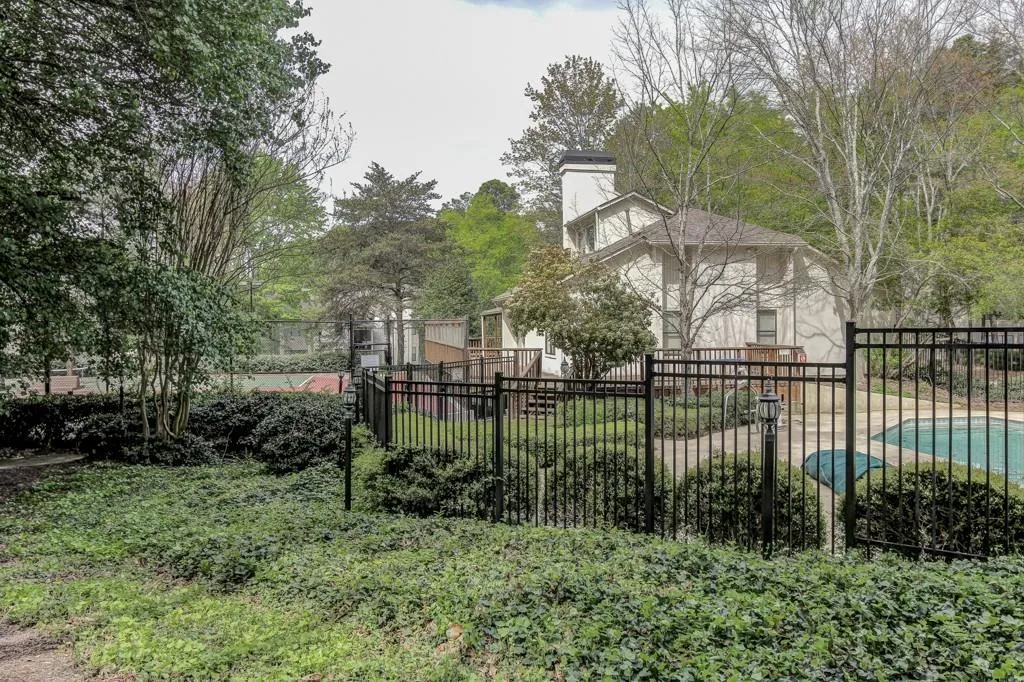 2007 Huntingdon Chase Unit 2007, Atlanta, Georgia 30350, 1 Bedroom Bedrooms, ,1 BathroomBathrooms,Residential,Sold,2007 Huntingdon Chase Unit 2007,5675901