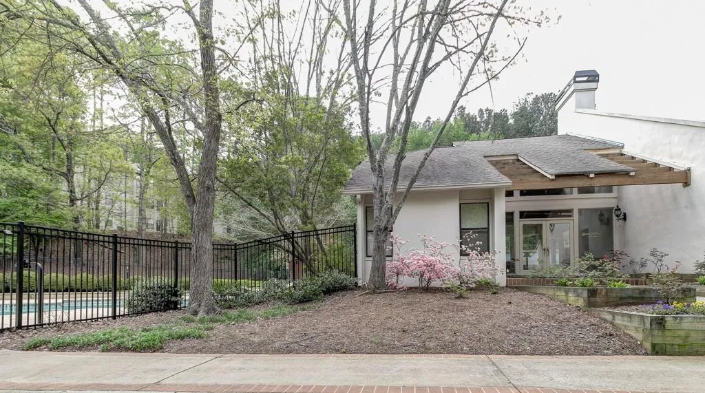 2007 Huntingdon Chase Unit 2007, Atlanta, Georgia 30350, 1 Bedroom Bedrooms, ,1 BathroomBathrooms,Residential,Sold,2007 Huntingdon Chase Unit 2007,5675901