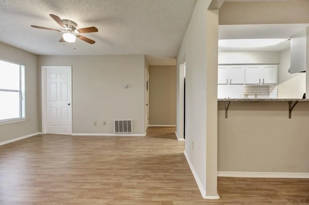 2007 Huntingdon Chase Unit 2007, Atlanta, Georgia 30350, 1 Bedroom Bedrooms, ,1 BathroomBathrooms,Residential,Sold,2007 Huntingdon Chase Unit 2007,5675901