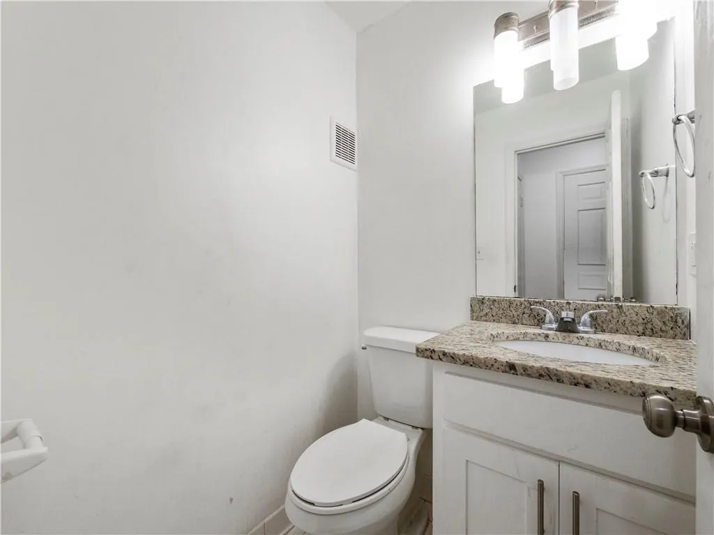 310 Winding River Drive Unit C, Atlanta, Georgia 30350, 3 Bedrooms Bedrooms, ,2 BathroomsBathrooms,Residential,For Sale,310 Winding River Drive Unit C,7636203