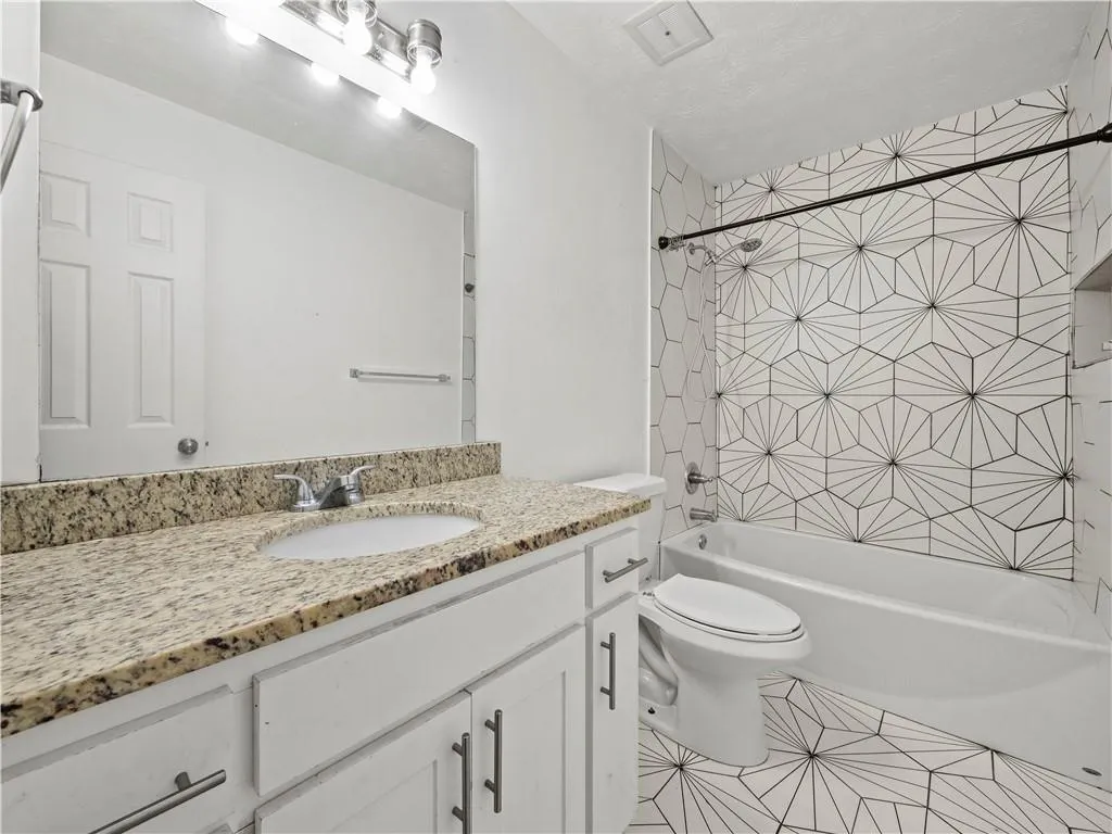 310 Winding River Drive Unit C, Atlanta, Georgia 30350, 3 Bedrooms Bedrooms, ,2 BathroomsBathrooms,Residential,For Sale,310 Winding River Drive Unit C,7636203
