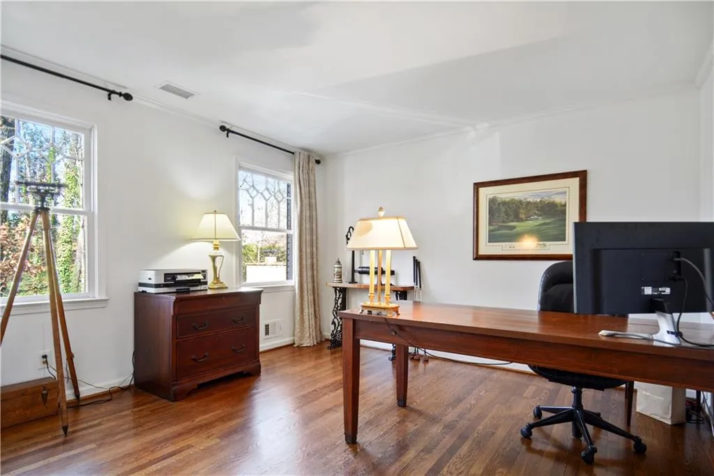 635 River Valley Road, Sandy Springs, Georgia 30328, 4 Bedrooms Bedrooms, ,3 BathroomsBathrooms,Residential,Sold,635 River Valley Road,6659995