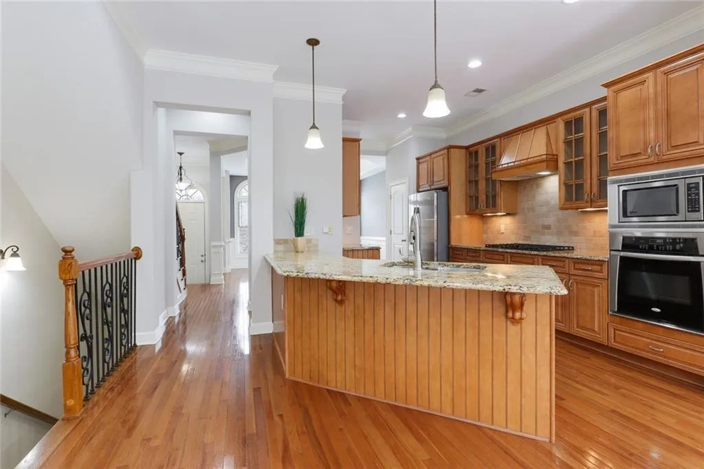 930 Telfair Close, Sandy Springs, Georgia 30350, 3 Bedrooms Bedrooms, ,3 BathroomsBathrooms,Residential,Sold,930 Telfair Close,7063020